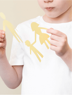 Image_Sem3-4 Enfant avec une banderole
